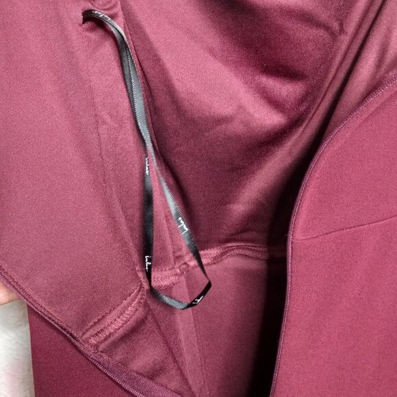 Lulus Maxi dress Burgundy - Off the shoulder - Size S - Picture 11 of 14